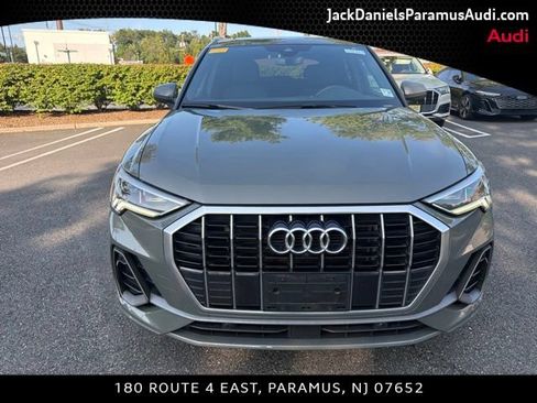 Used 2022 Audi Q3 2.0T Premium Plus AWD/4WD image 3