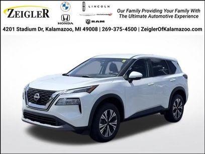 Used 2022 Nissan Rogue SV