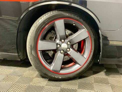 Used 2014 Dodge Challenger R/T w/ R/T Redline Group RWD image 28