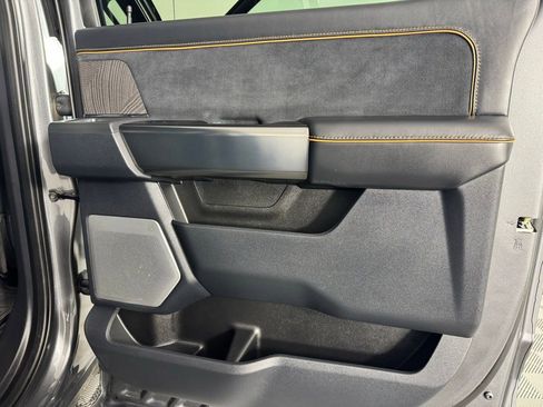 Used 2024 Ford F350 Platinum image 26