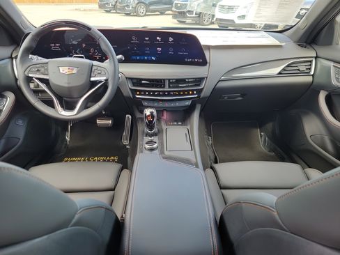 Used 2025 Cadillac CT5 Sport image 12