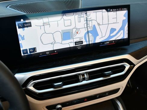 Used 2024 BMW M440i Convertible w/ Premium Package image 64