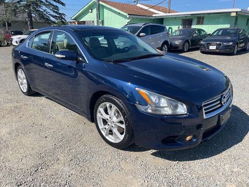 Used 2012 Nissan Maxima 3.5 SV w/ Premium Pkg FWD image 4