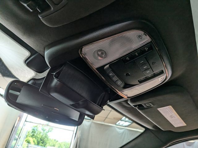Used 2019 Jeep Grand Cherokee Summit AWD/4WD image 17
