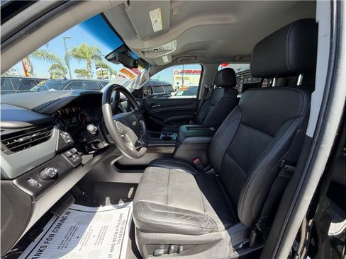 Used 2020 Chevrolet Suburban LT w/ Max Trailering Package RWD image 19