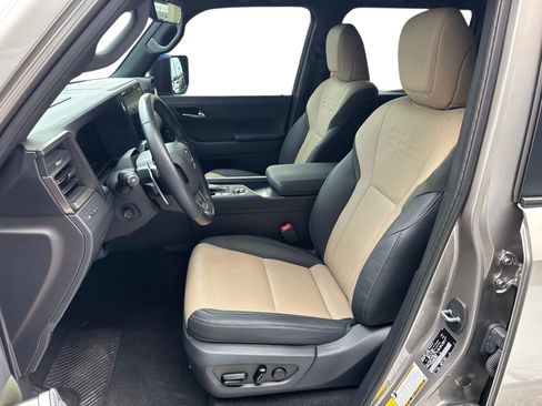 Certified 2024 Lexus GX 550 AWD/4WD image 22