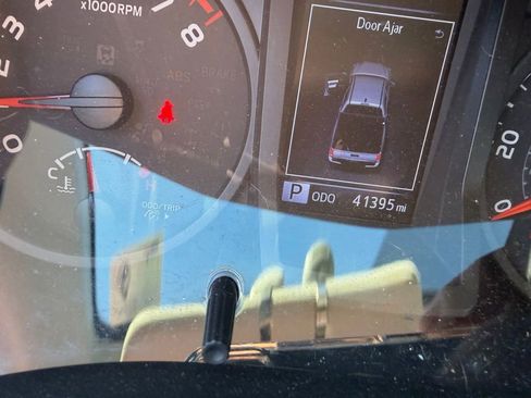 Used 2021 Toyota Tacoma 4x4 Double Cab image 17