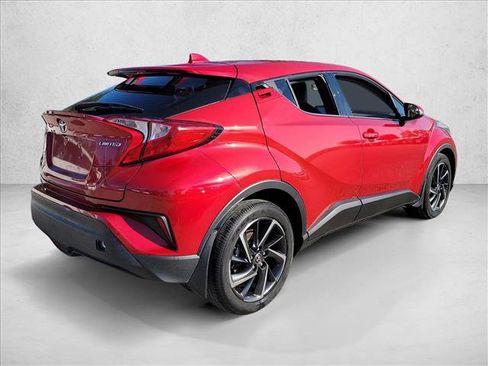Used 2021 Toyota C-HR Limited image 4