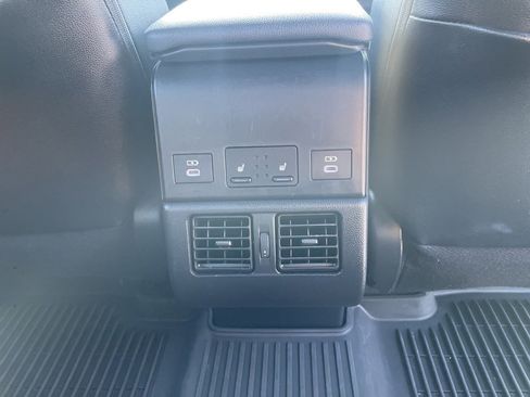 Used 2024 Toyota bZ4X Limited image 16