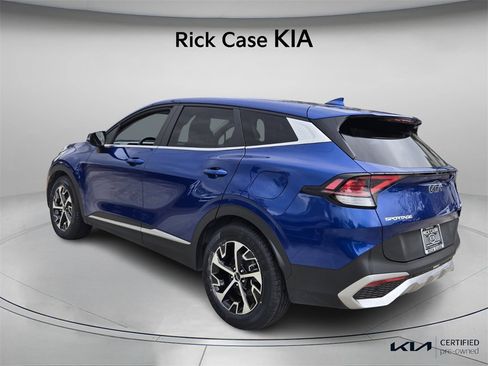 Used 2023 Kia Sportage EX image 8