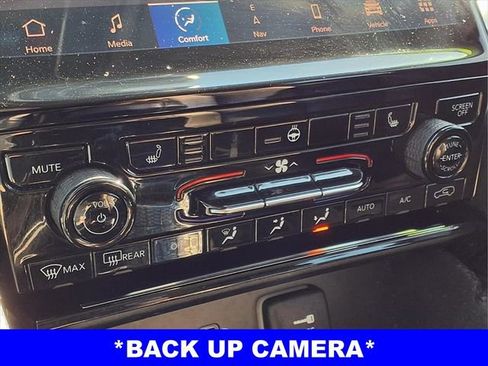 Used 2022 Jeep Grand Cherokee L Limited image 13