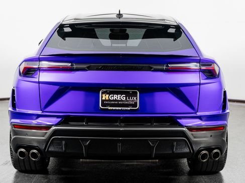 Used 2024 Lamborghini Urus Performante image 12