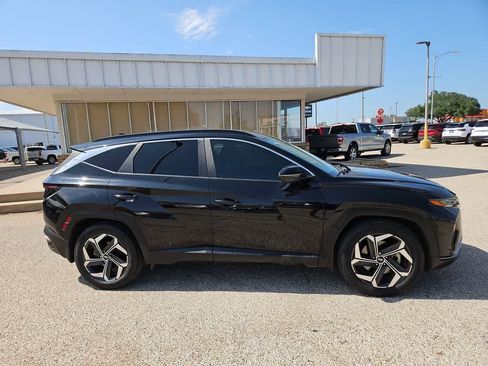 Used 2022 Hyundai Tucson SEL w/ Convenience + Premium Package FWD image 9