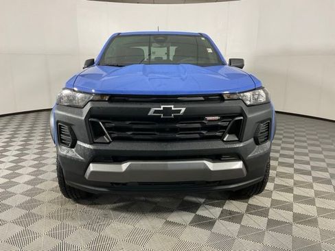 Used 2025 Chevrolet Colorado Trail Boss image 2
