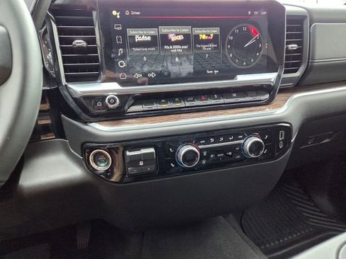 Used 2025 GMC Sierra 1500 Elevation AWD/4WD image 30