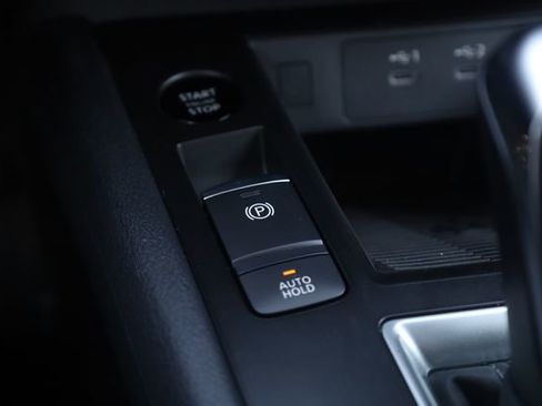 New 2026 Nissan Kicks SV w/ SV Premium Package FWD image 20