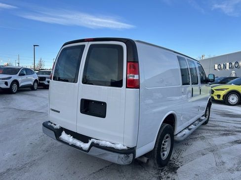 Used 2024 Chevrolet Express 2500 w/ Driver Convenience Package image 3
