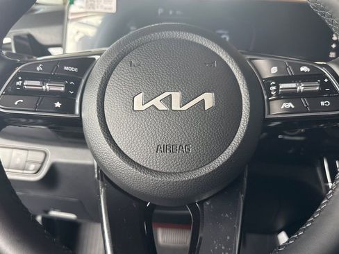 New 2026 Kia Seltos S AWD/4WD image 24