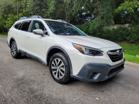 Used 2020 Subaru Outback Premium w/ Popular Package #1 AWD/4WD image 1