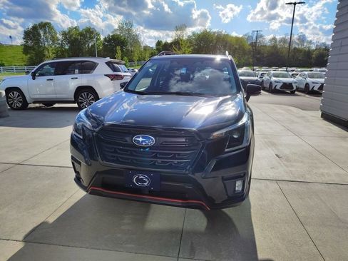Used 2023 Subaru Forester Sport AWD/4WD image 8