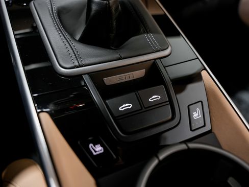 Used 2021 Porsche 911 Targa 4S Heritage Design image 20