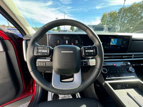 Used 2025 Hyundai Santa Fe XRT image 7