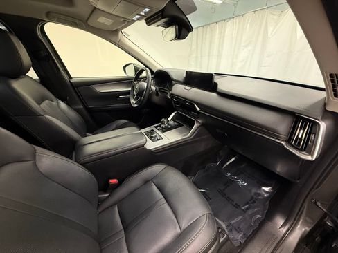 Used 2024 MAZDA CX-90 3.3 Turbo w/ Preferred Plus AWD/4WD image 8