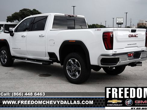 New 2025 GMC Sierra 2500 SLT w/ Texas SLT Premium Package image 5
