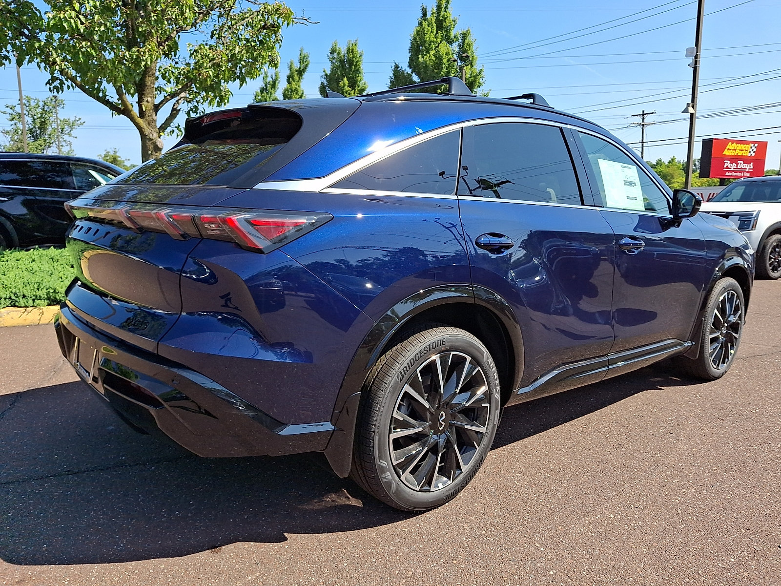 New 2027 INFINITI QX65 Autograph w/ Cargo Package AWD/4WD image 4