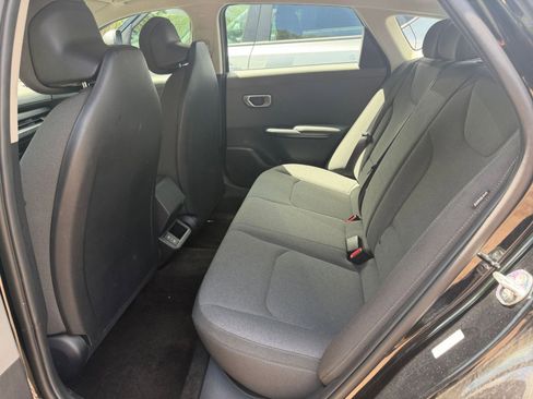 Used 2025 Kia K4 FWD image 24