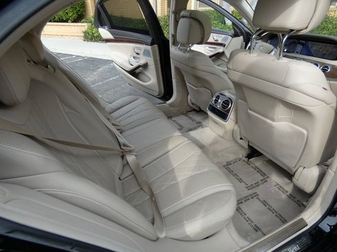 Used 2014 Mercedes-Benz S 550 Sedan image 37