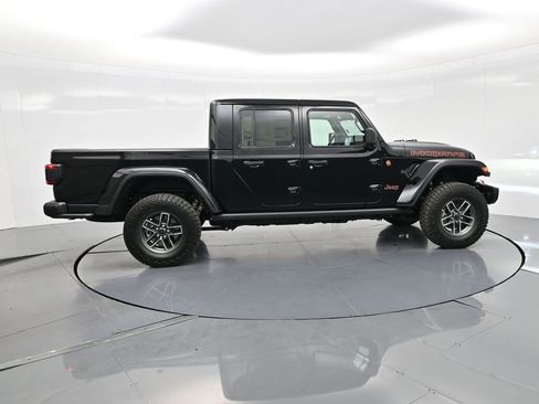 New 2025 Jeep Gladiator Mojave image 5