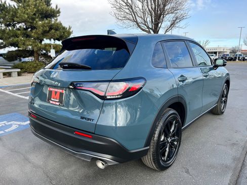 New 2026 Honda HR-V Sport image 5