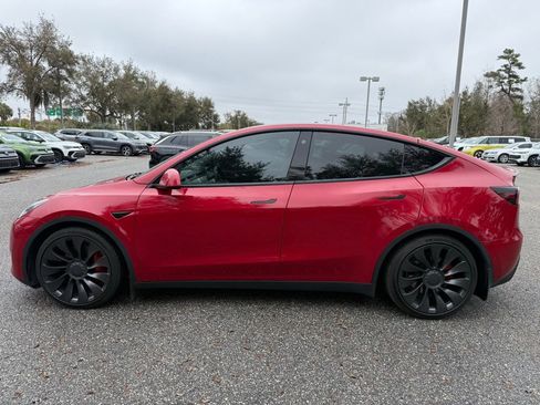 Used 2022 Tesla Model Y Performance image 16