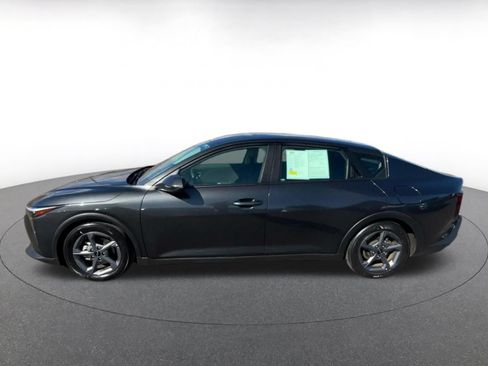 Used 2025 Kia K4 FWD image 8