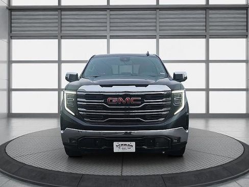 Used 2023 GMC Sierra 1500 SLT w/ SLT Premium Package image 9