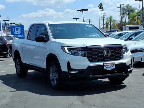 New 2025 Honda Ridgeline TrailSport image 1