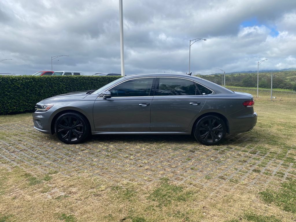 Used 2022 Volkswagen Passat 2.0T SE FWD image 22