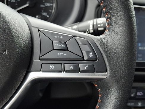 Certified 2024 Nissan Kicks SR w/ SR Premium Package FWD image 22