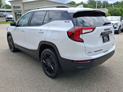 Certified 2023 GMC Terrain SLE w/ Driver Convenience Package AWD/4WD image 22