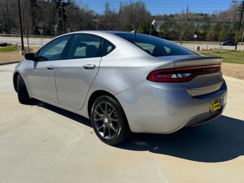Used 2016 Dodge Dart SE w/ Convenience Group image 6