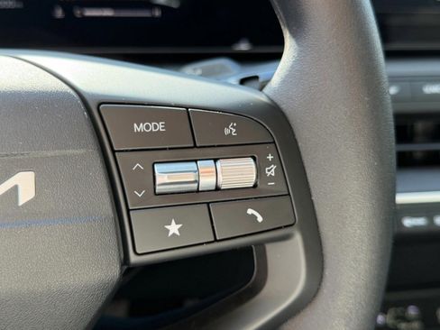 Used 2025 Kia K4 FWD image 30