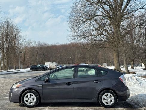 Used 2010 Toyota Prius Five FWD image 10