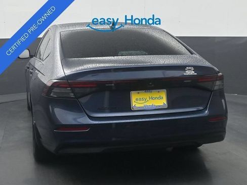 Certified 2025 Honda Accord SE image 6