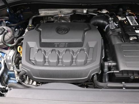 Used 2020 Volkswagen Tiguan SEL FWD image 33