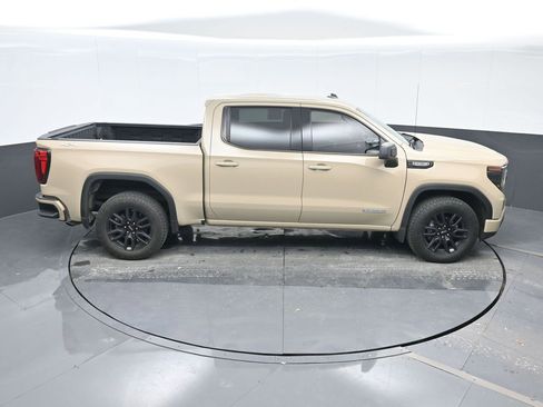 Used 2022 GMC Sierra 1500 Elevation image 22