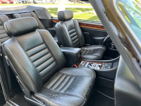 Used 1991 Bentley Continental RWD image 32
