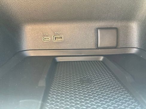 New 2026 Chevrolet Traverse LT AWD/4WD image 13
