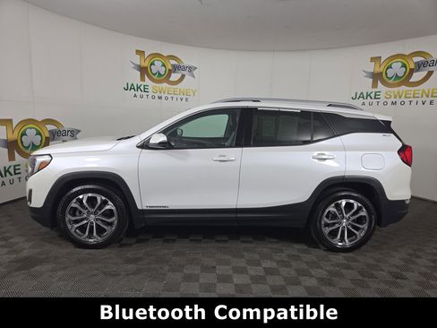 Certified 2020 GMC Terrain SLT w/ Preferred Package image 4