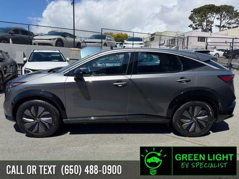 Used 2023 Nissan Ariya FWD image 8